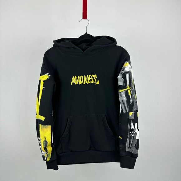 Xo Clothing Other - NWT 2020 THE WEEKND MADNESS XO Collage Logo
Pullover Black Hoodie Men size small